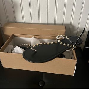 New Black Stud Sandals